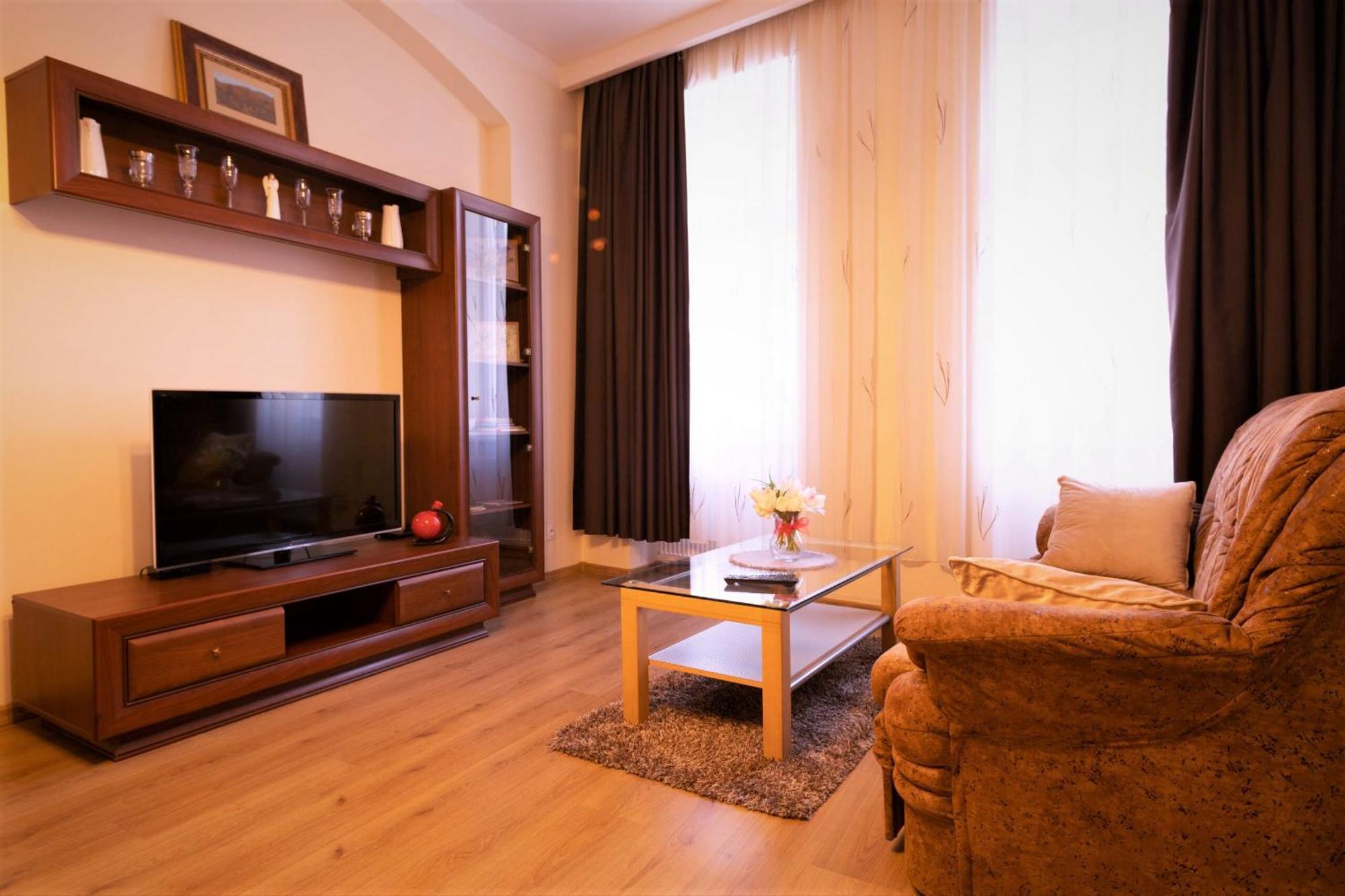 Apartmany U Tri Jehnatek Karlsbad Exterior foto